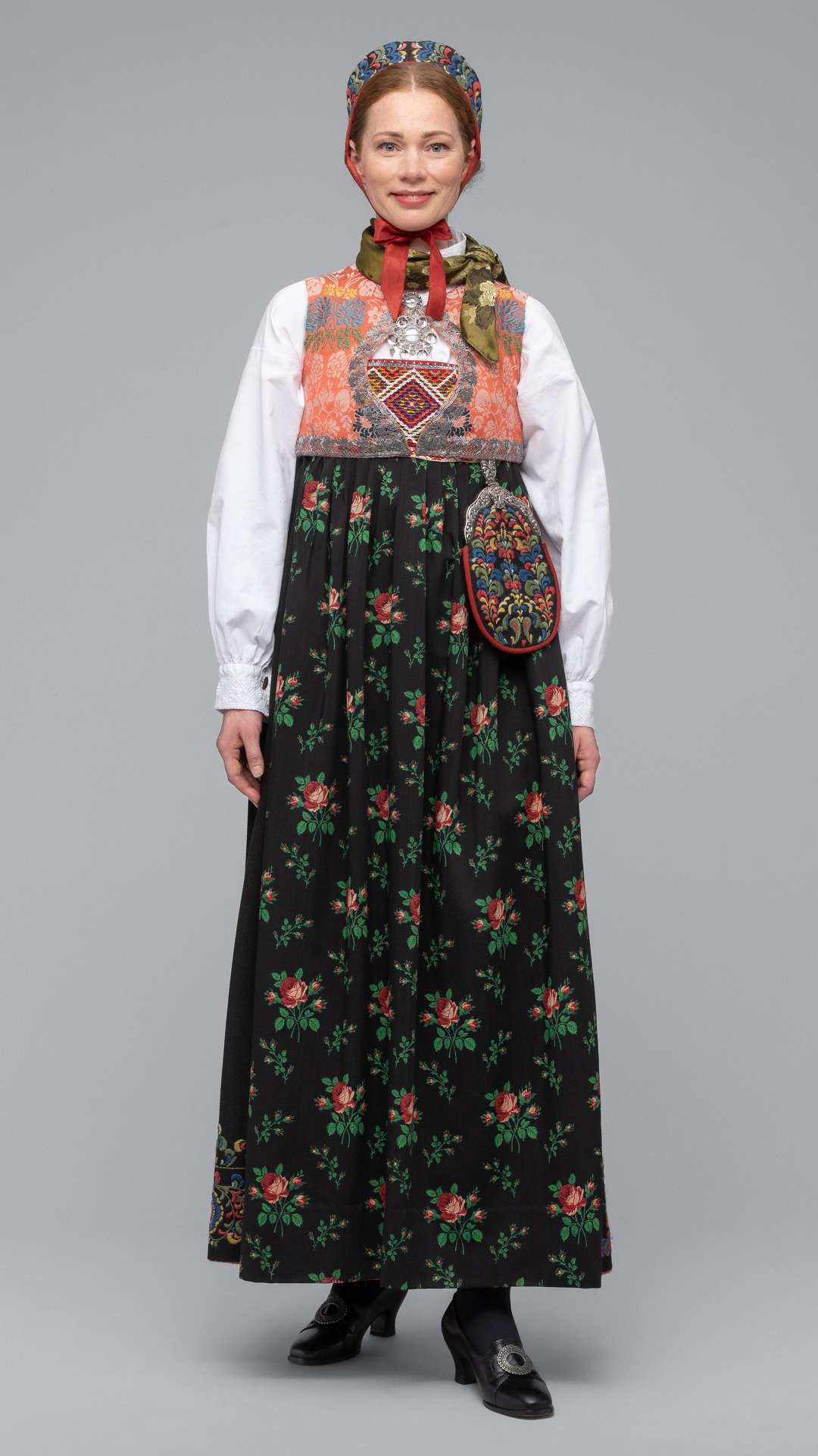 Bilde av Festbunad Flå