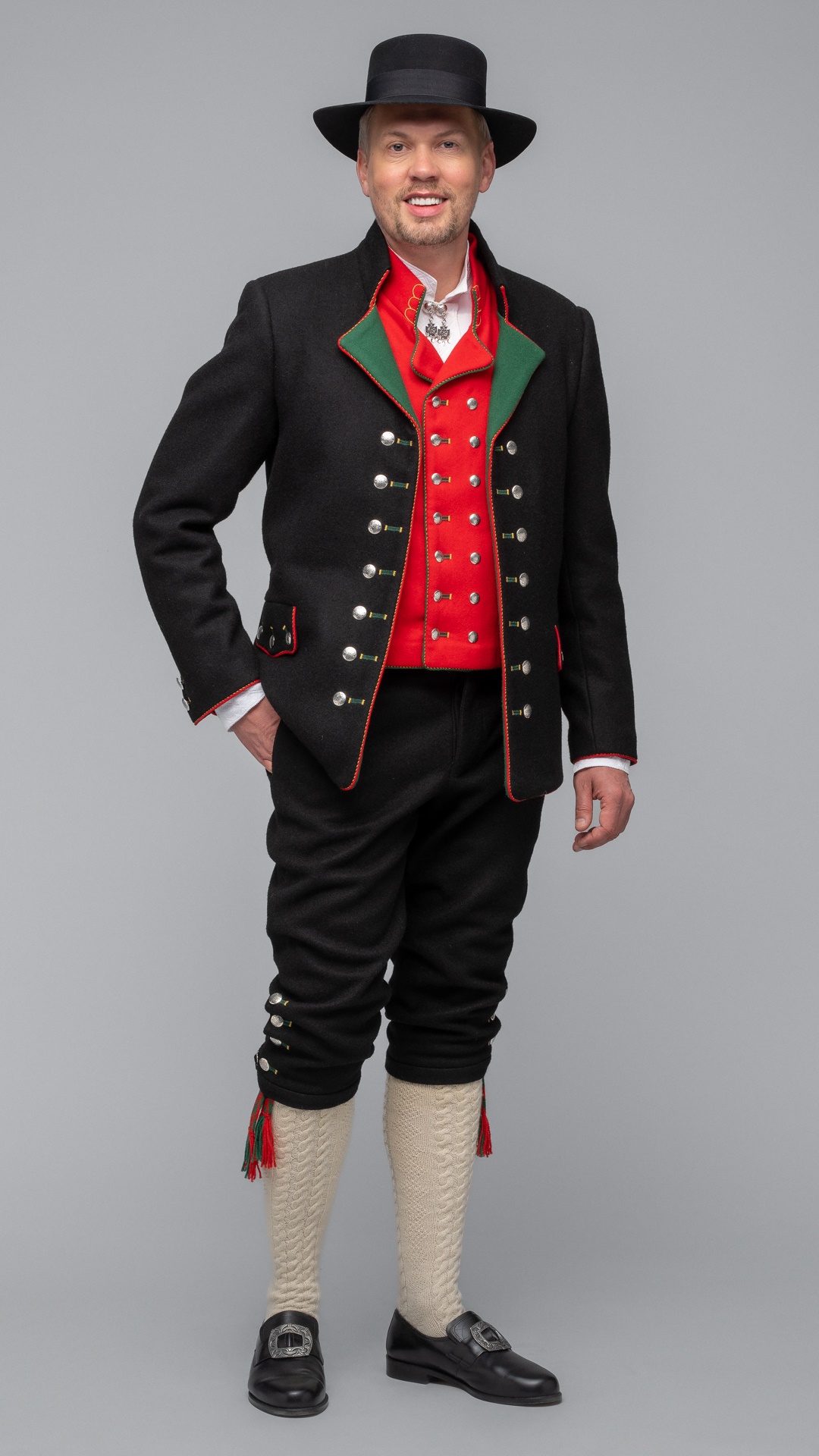 Bilde av Sørfjord herrebunad