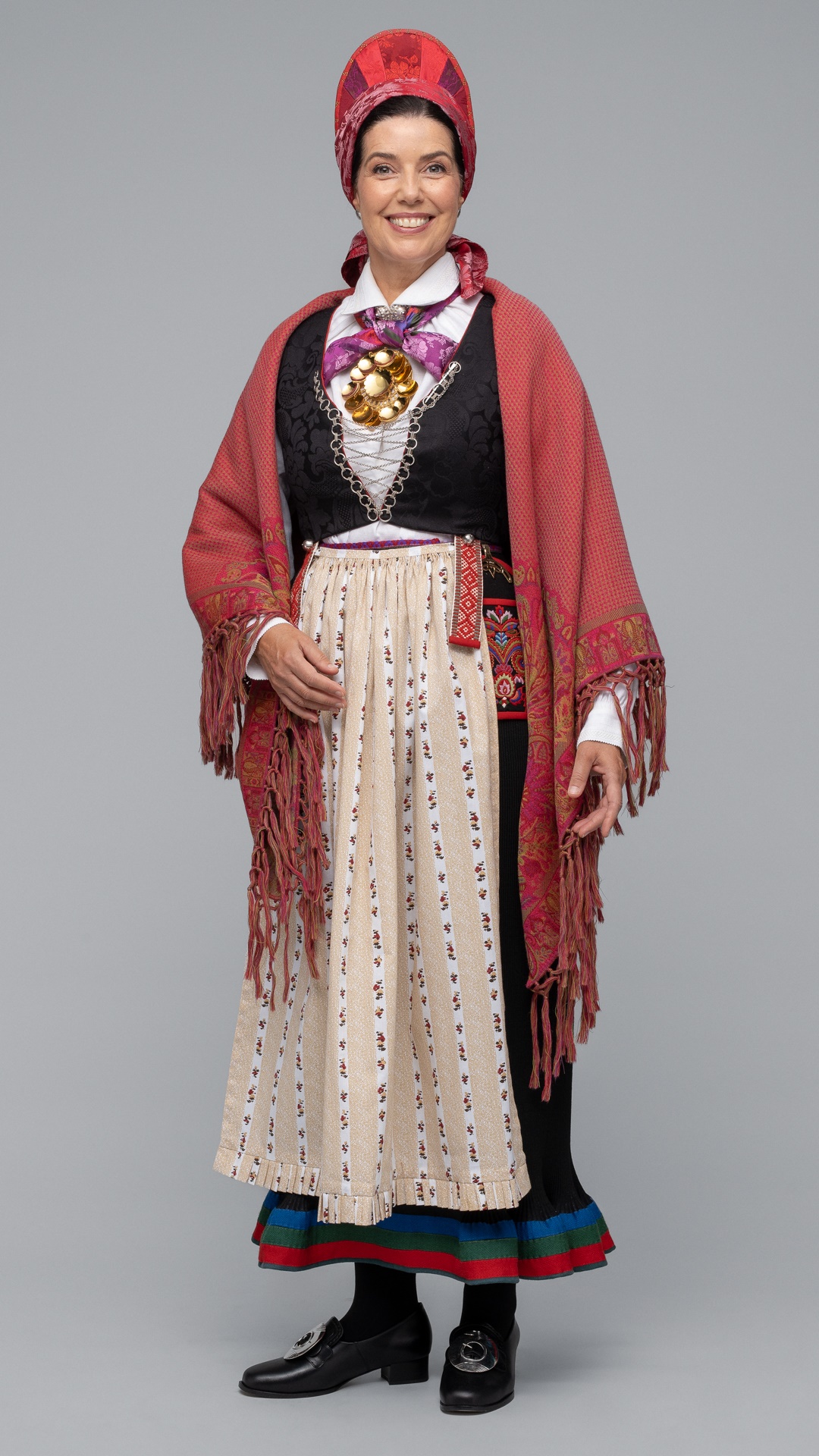 Bilde av Bunad fra Vest-Agder med plissestakk