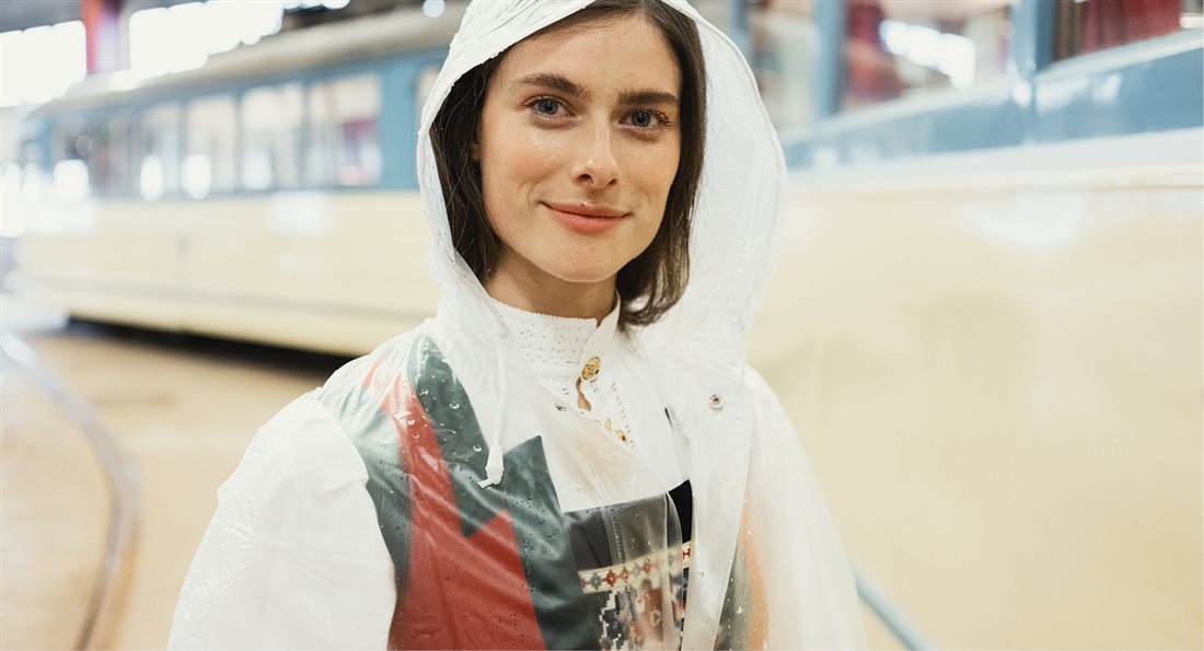 Bilde av OVER BUNADEN