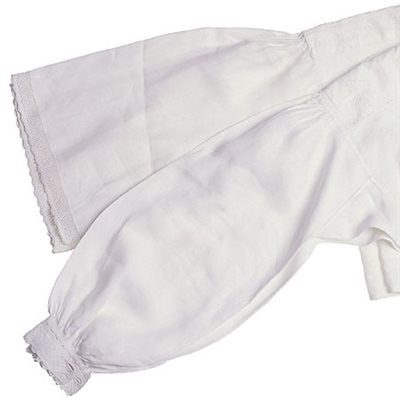 Stryking av lin skjorte