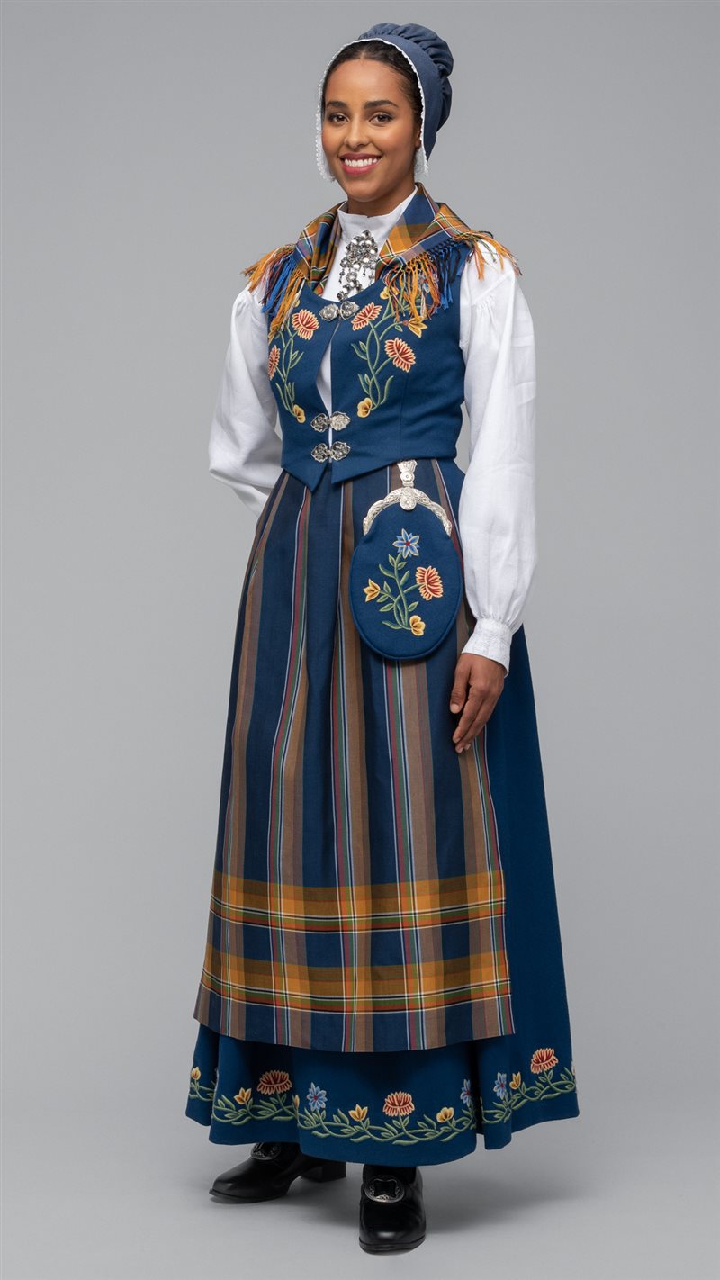 Bilde av Nordlandsbunad blå