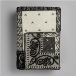 Bilde av KRISTIN Pledd