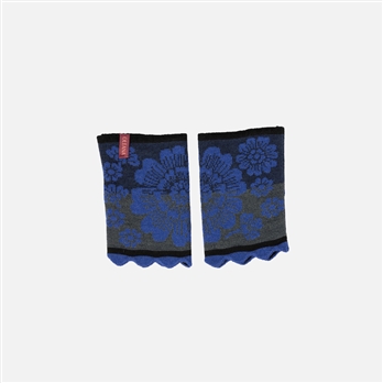 Bilde av Oleana Pulsvanter produsert i Ytre Arna 630,-